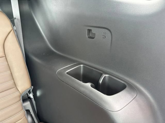 2027 GMC Acadia Denali Ultimate - Photo 32