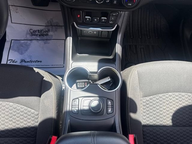 2020 GMC Terrain SLE - Photo 24