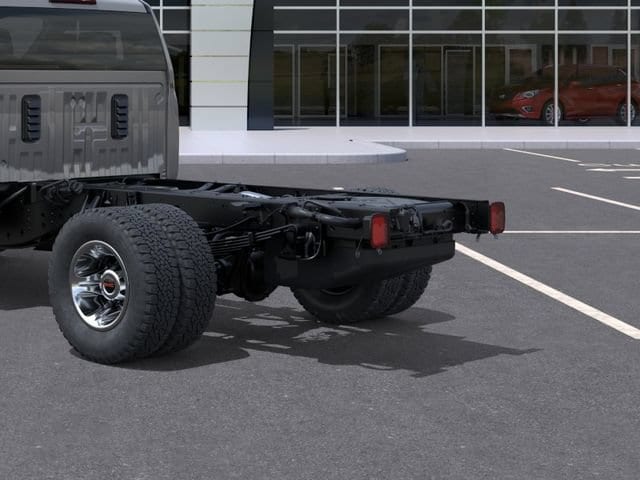 2026 GMC Sierra 3500 Chassis Cab SLE - Photo 14