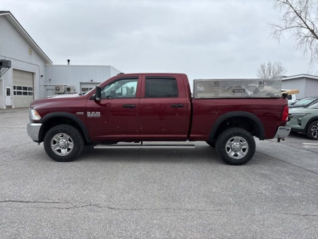 Used 2018 Ram 3500 Tradesman Crew Cab 4x4 64 Box Truck Crew Cab