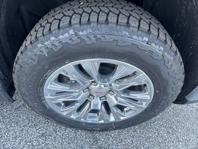 2026 GMC Sierra 1500 Denali - Photo 9