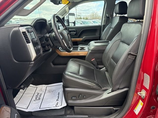 2019 Chevrolet Silverado 3500HD LTZ - Photo 17
