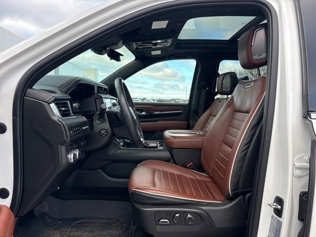 2023 Gmc Yukon XL Denali Ultimate photo 3