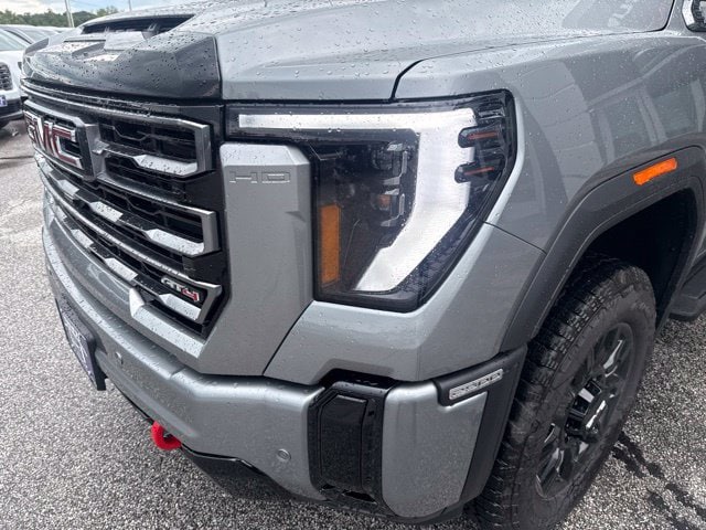 2026 GMC Sierra 2500HD AT4 - Photo 9
