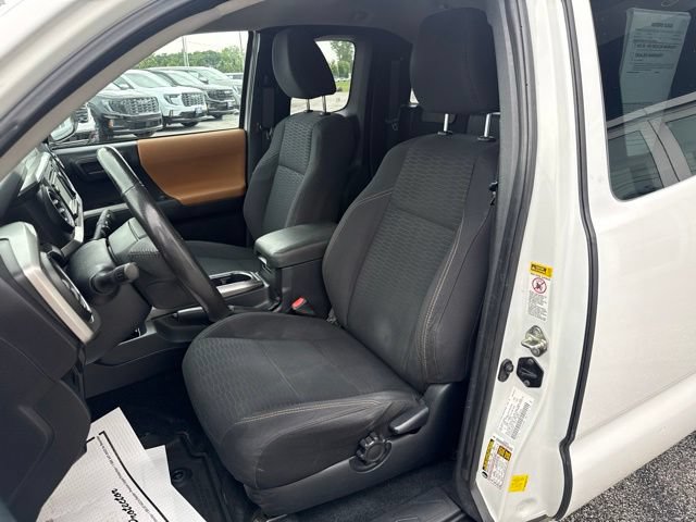 2017 Toyota Tacoma SR5 - Photo 14