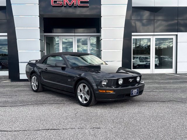 2007 Ford Mustang GT Deluxe