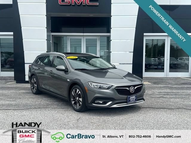 2018 Buick Regal TourX Essence - Photo 1