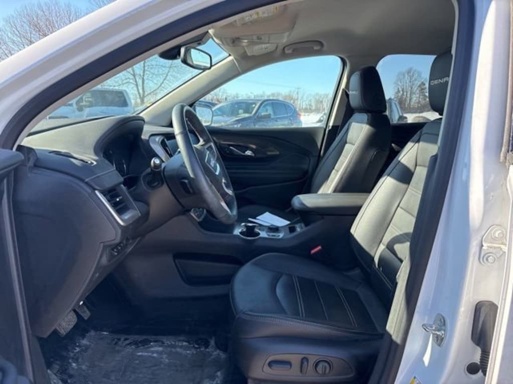 Used 2024 GMC Terrain Denali SUV
