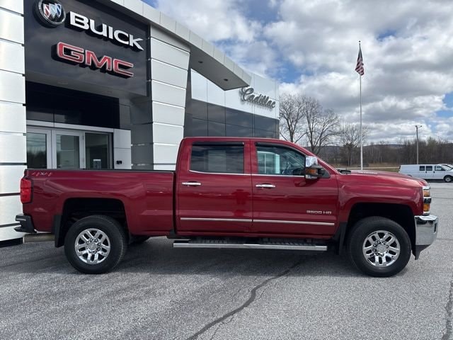 2019 Chevrolet Silverado 3500HD LTZ - Photo 8