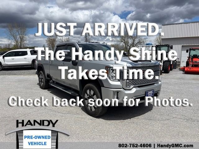 2022 GMC Sierra 4WD Crew Cab Standard Box Denali's photo