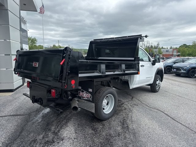 2026 GMC Sierra 3500HD Pro - Photo 7