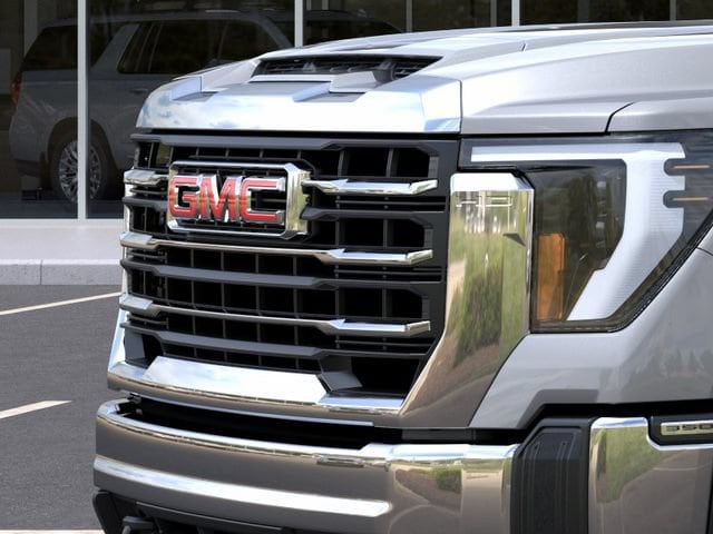 2026 GMC Sierra 3500 Chassis Cab SLE - Photo 13