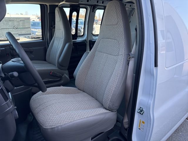 2026 GMC Savana Cargo Work Van - Photo 12