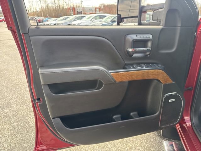 2019 Chevrolet Silverado 3500HD LTZ - Photo 19