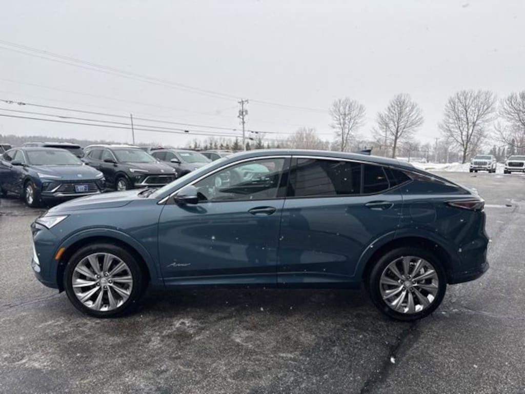 Used 2024 Buick Envista Avenir SUV