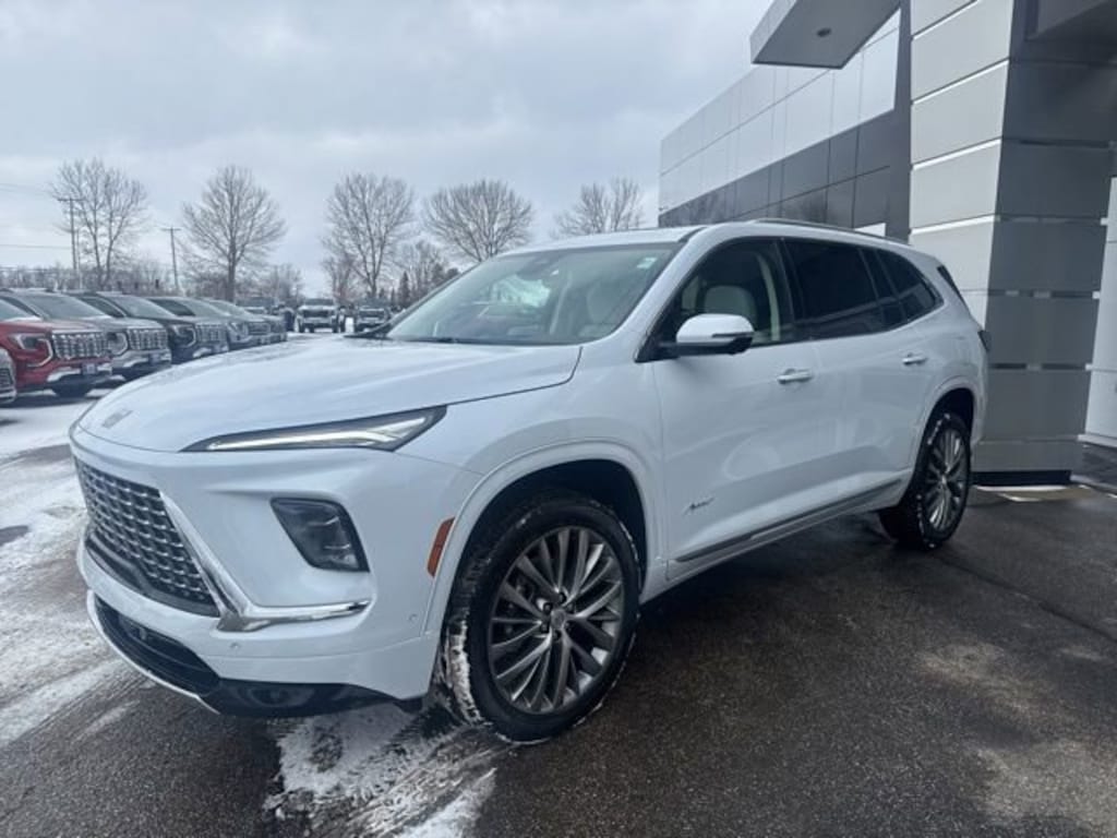 New 2026 Buick Enclave Avenir SUV