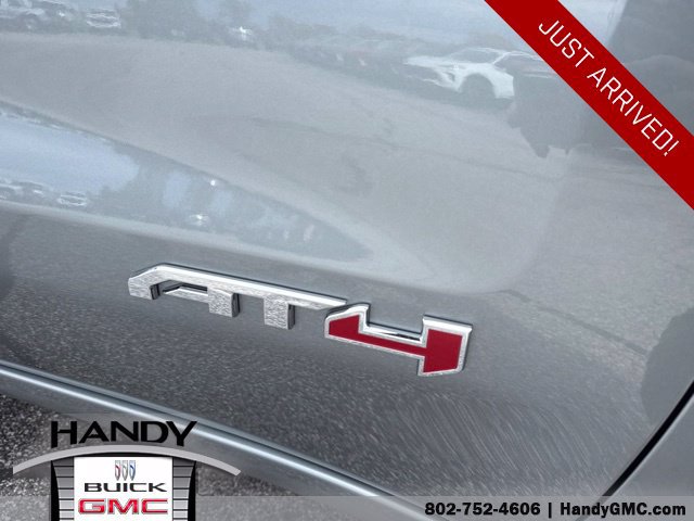 2026 GMC Sierra 1500 AT4 - Photo 10
