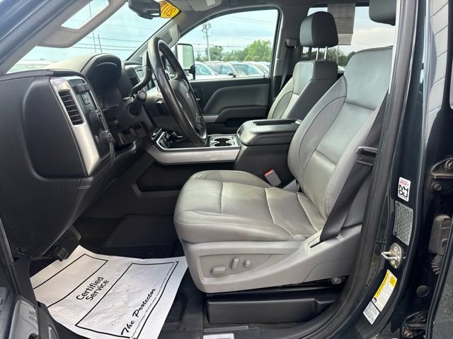 2017 Chevrolet Silverado 3500HD LTZ - Photo 17