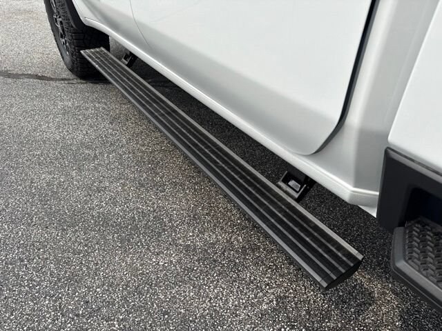 2026 GMC Sierra 2500HD AT4X - Photo 13