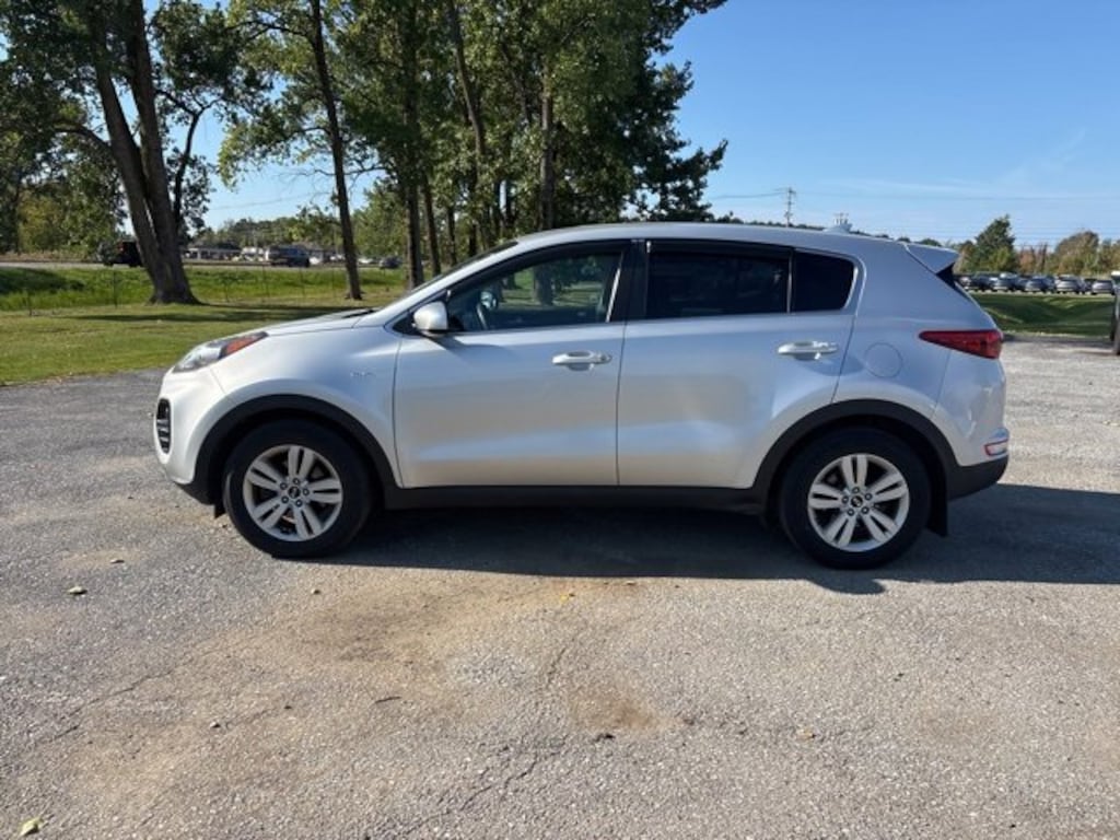 Used 2017 Kia Sportage LX SUV