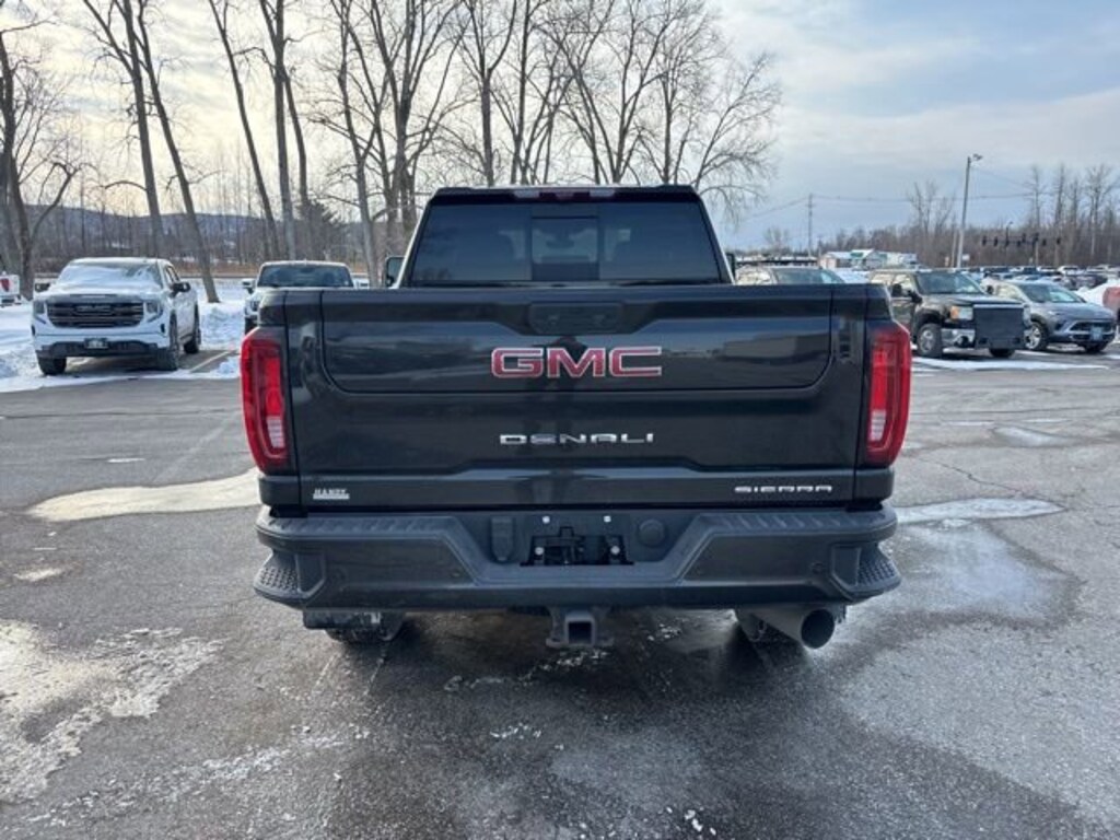 Used 2022 GMC Sierra 2500 HD Denali Truck