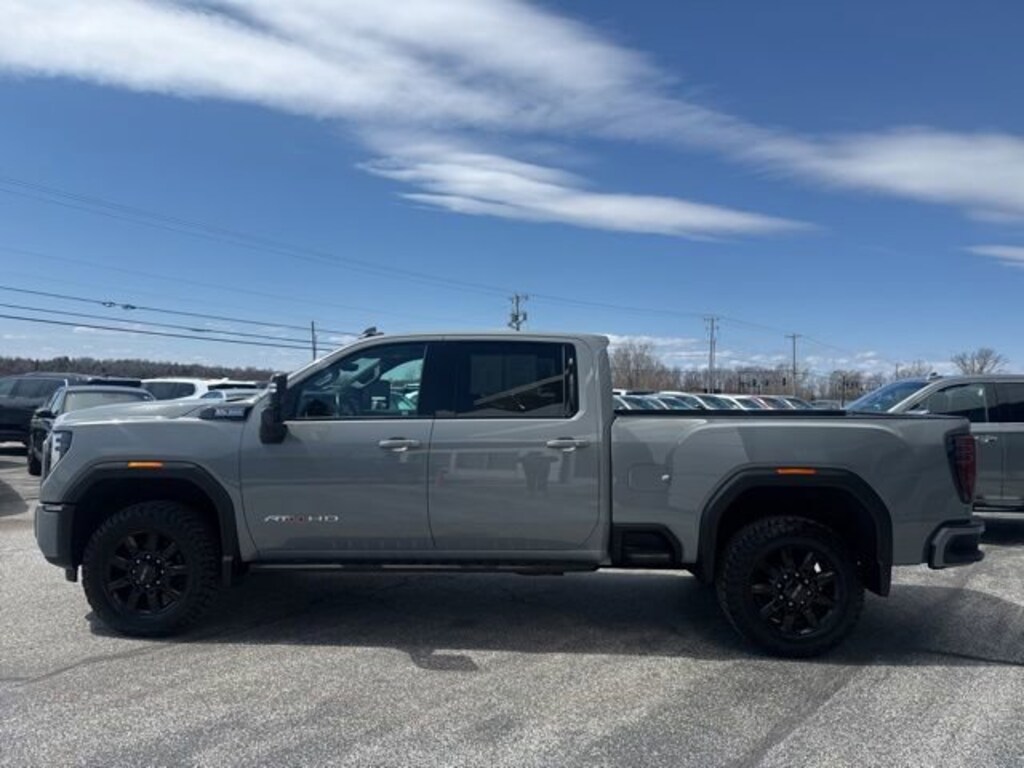 Used 2025 GMC Sierra 2500 HD AT4 Truck