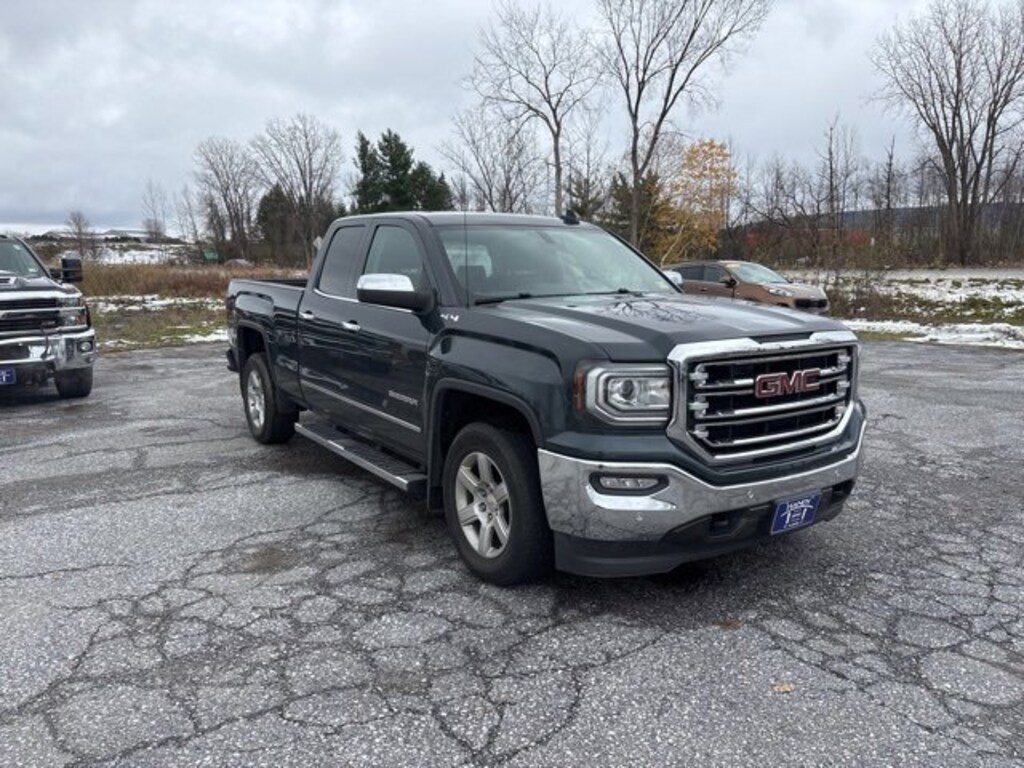 Used 2017 GMC Sierra 1500 SLT Truck