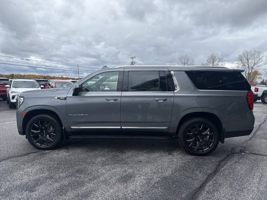 Used 2021 GMC Yukon XL SLT SUV