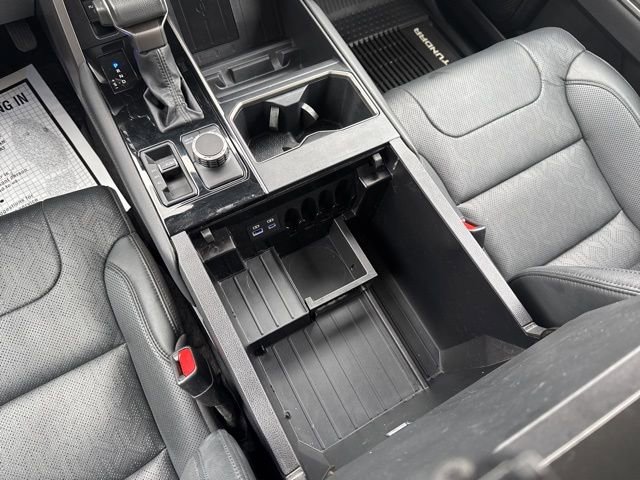 2024 Toyota Tundra Limited - Photo 29