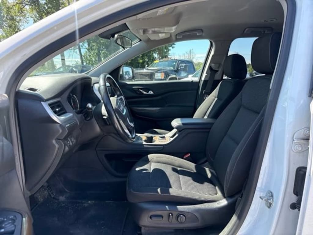 Used 2020 GMC Acadia SLE SUV