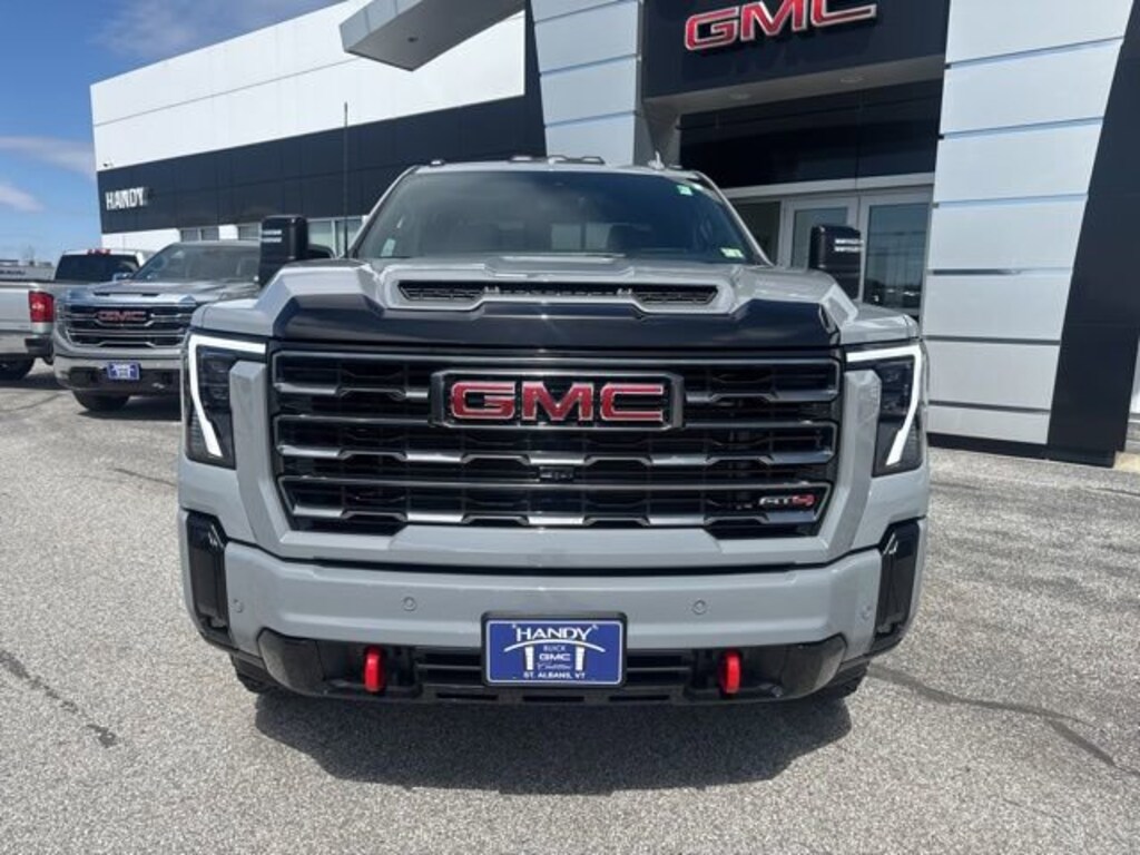 Used 2025 GMC Sierra 2500 HD AT4 Truck