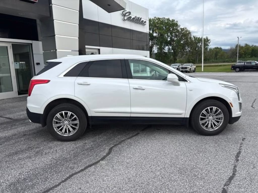 Used 2018 CADILLAC XT5 Luxury AWD SUV