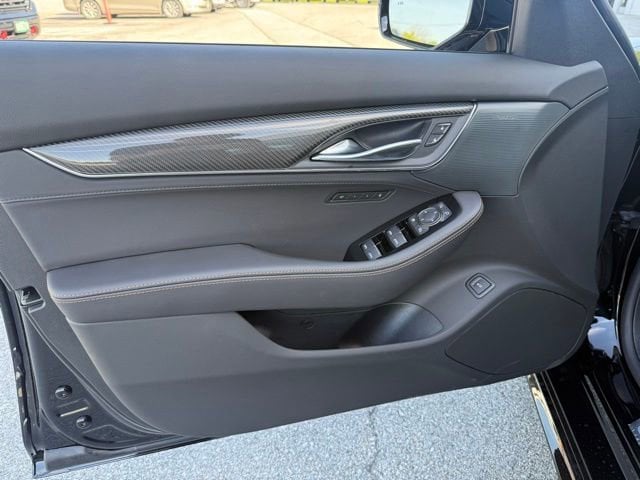 2026 Cadillac CT5 V-Series - Photo 15