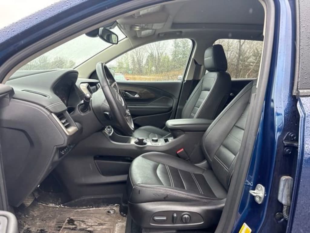 Used 2022 GMC Terrain Denali SUV
