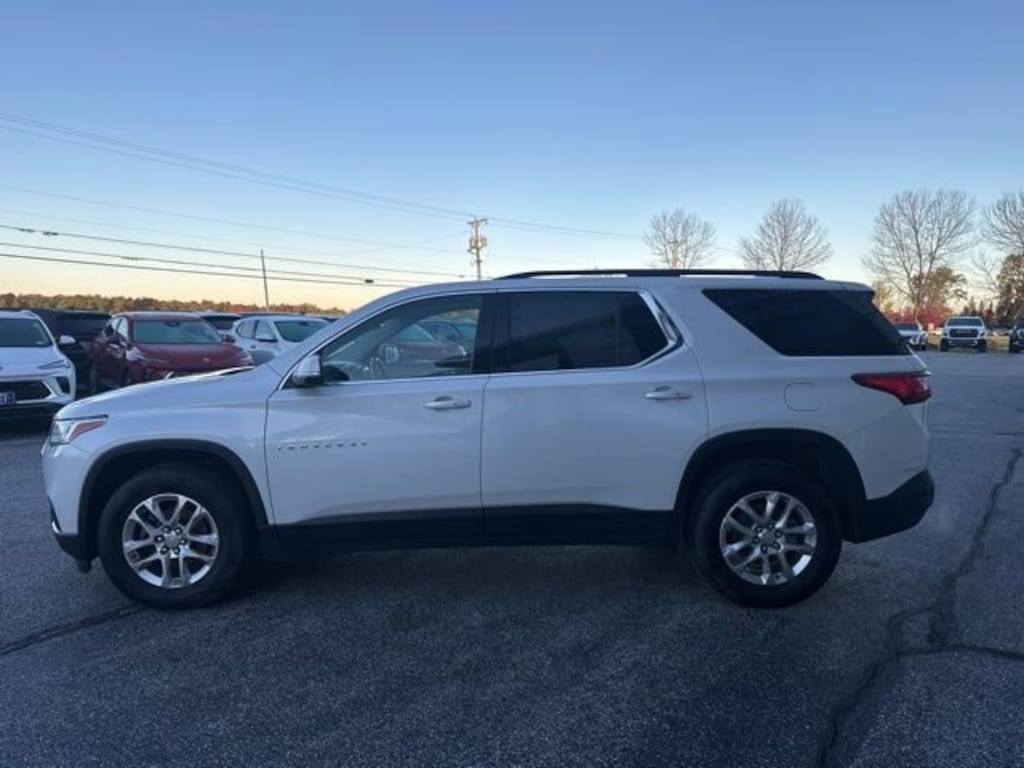 Used 2020 Chevrolet Traverse LT Leather SUV