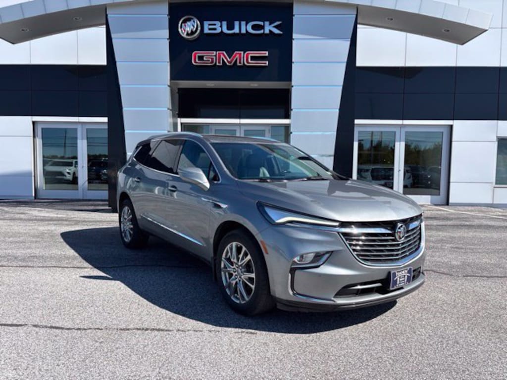 Used 2023 Buick Enclave Essence SUV
