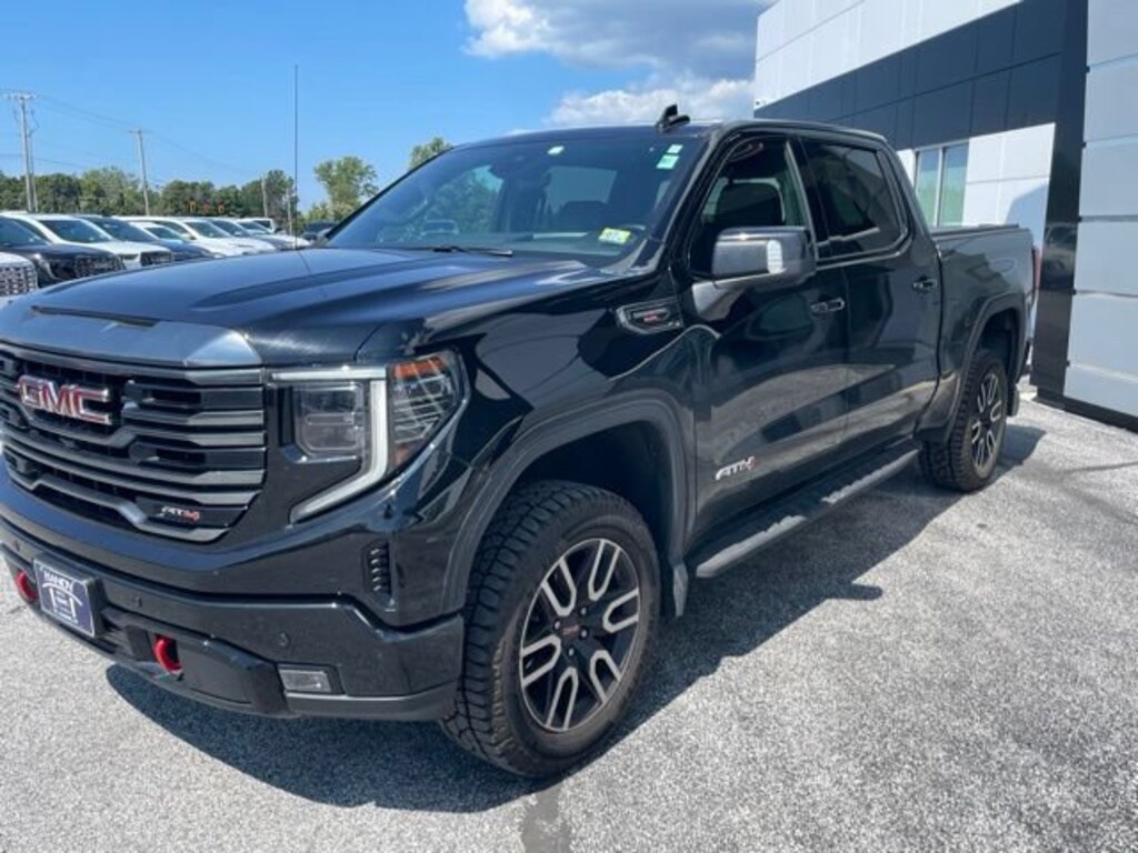 Used 2024 GMC Sierra 1500 AT4 Truck