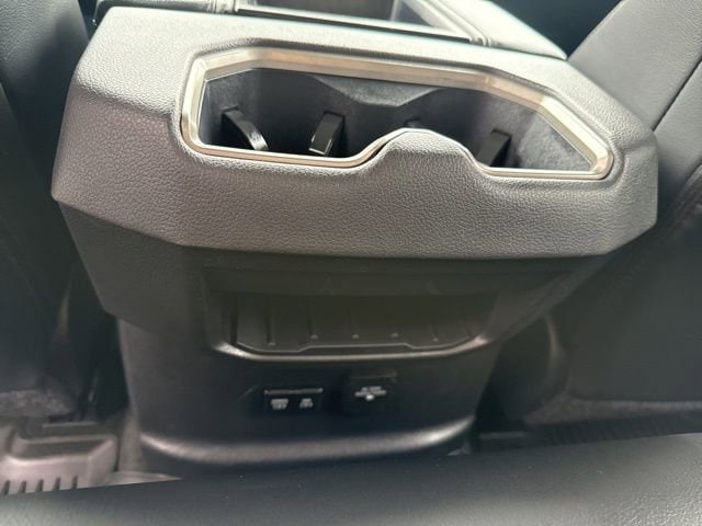 2024 Toyota Tundra Limited - Photo 34