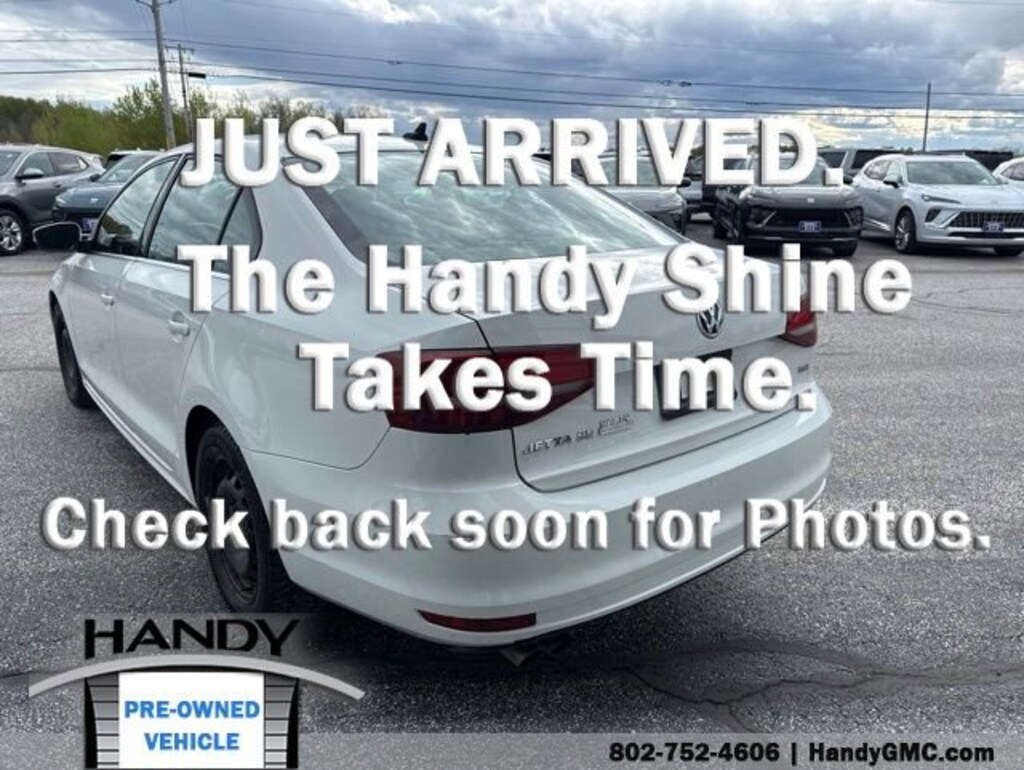 Used 2017 Volkswagen Jetta 1.4T SE Sedan