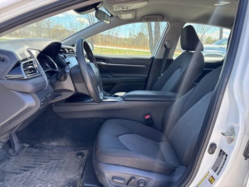 Used 2019 Toyota Camry LE Sedan