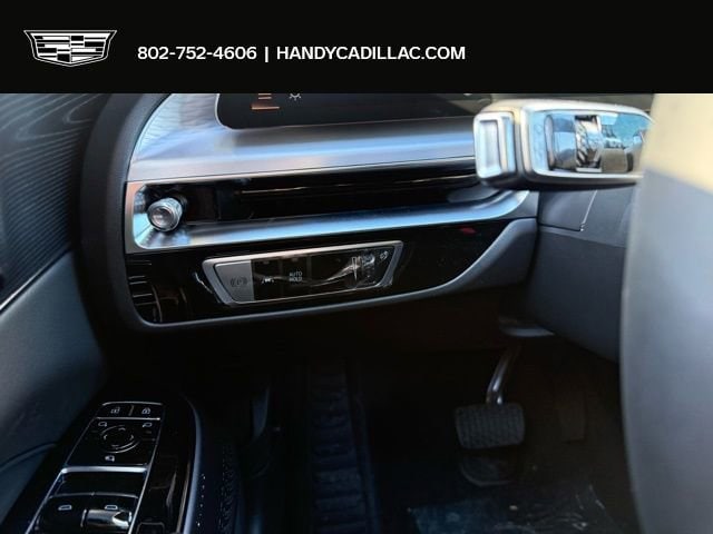 2026 Cadillac LYRIQ Luxury - Photo 15