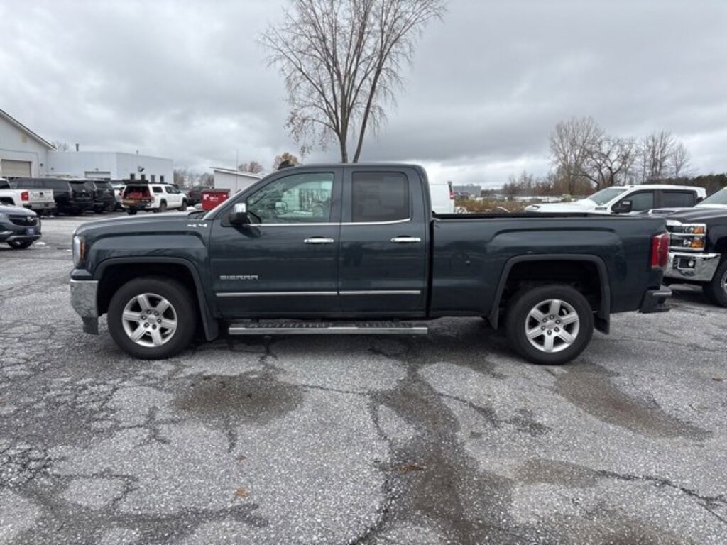 Used 2017 GMC Sierra 1500 SLT Truck