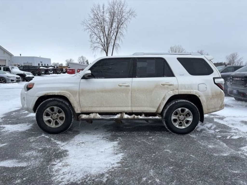Used 2018 Toyota 4Runner SR5 SUV