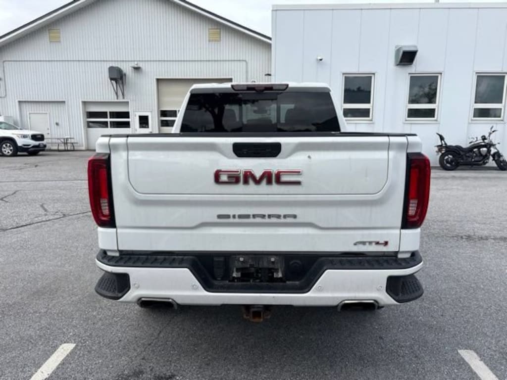 Used 2021 GMC Sierra 1500 AT4 Truck