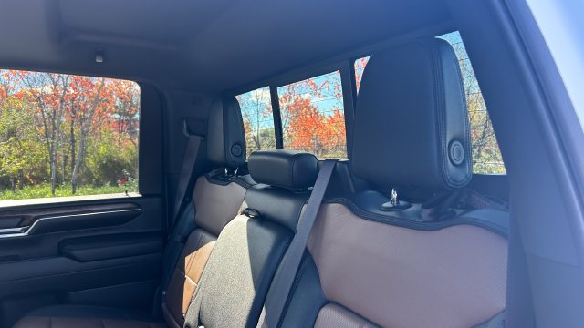 2024 Chevrolet Silverado 2500HD High Country - Photo 43