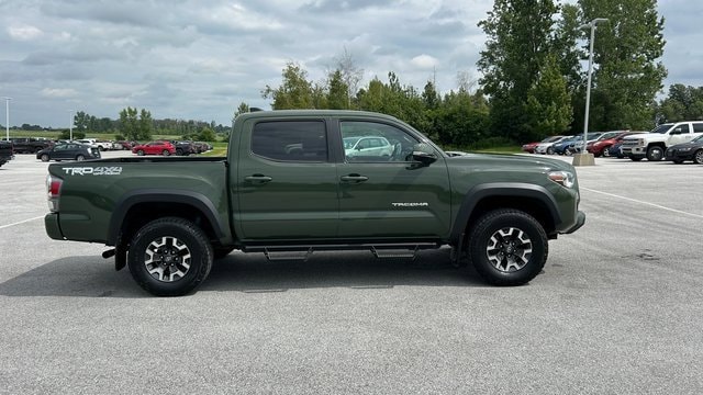 Used 2021 Toyota Tacoma TRD Off Road with VIN 3TMCZ5AN2MM415477 for sale in Saint Albans, VT