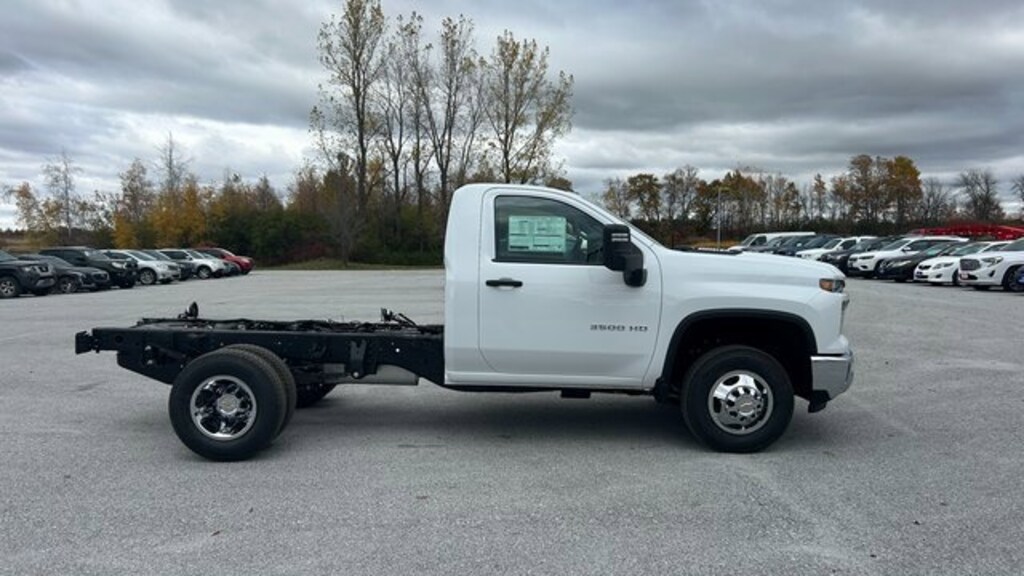 New 2026 Chevrolet Silverado 3500HD Chassis Work Truck Truck Regular Cab