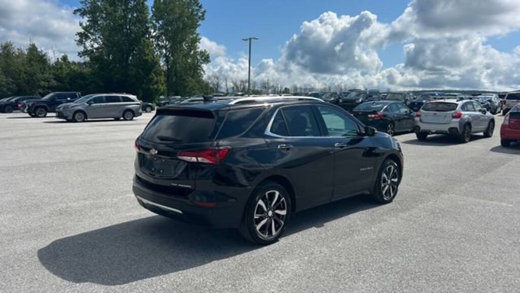Used 2024 Chevrolet Equinox Premier SUV