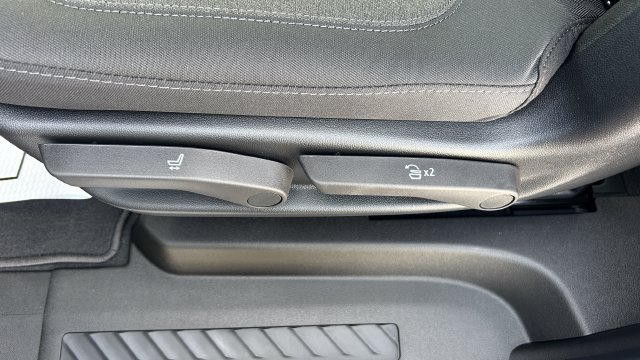 2026 Chevrolet Suburban LS - Photo 37