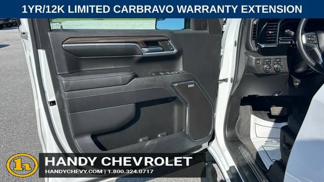 2023 Chevrolet Silverado 1500 RST - Photo 15